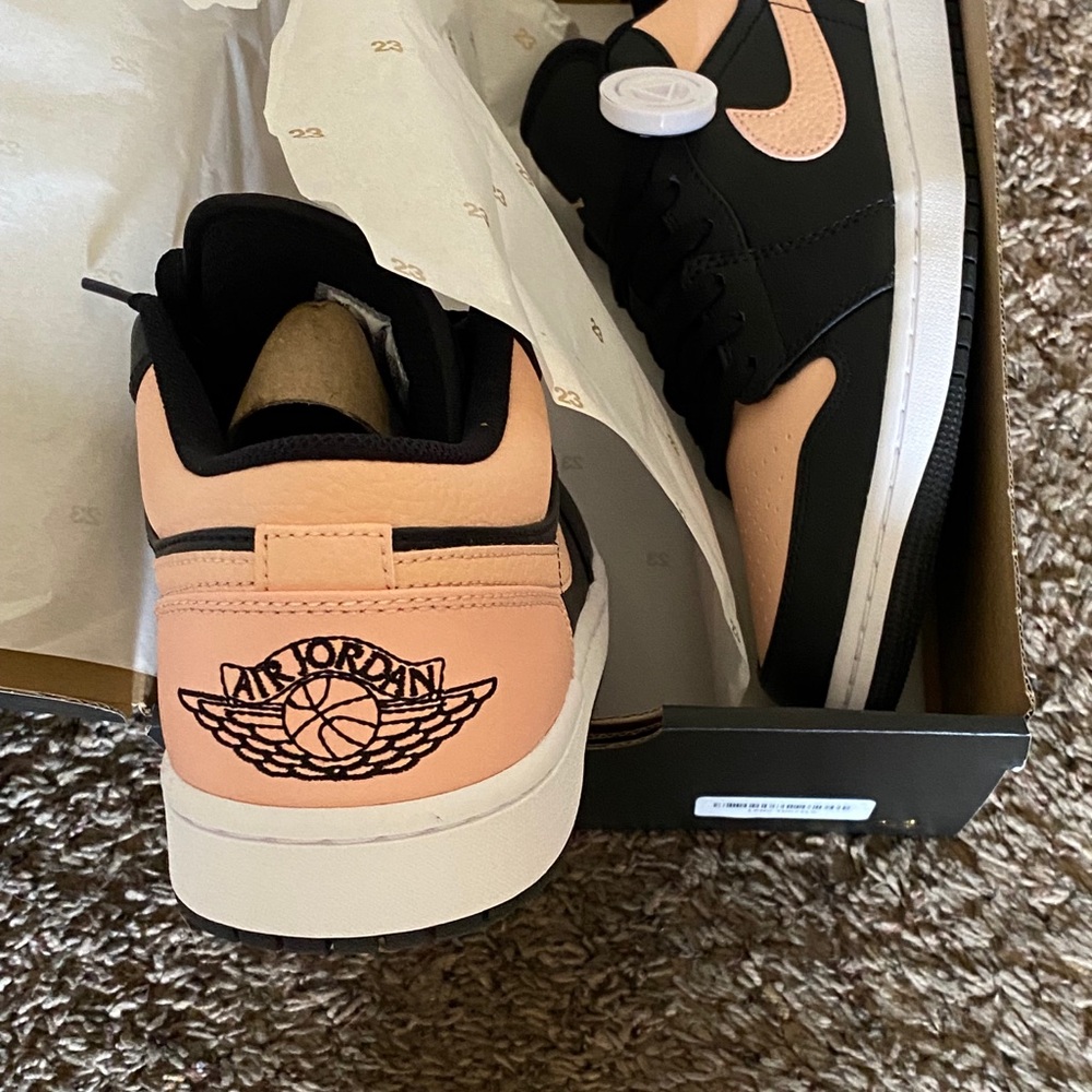 Jordan 1 men size 9.5 - Picture 3 of 3